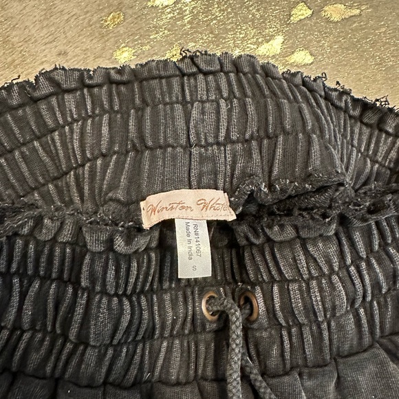 Winston White Delray Short in Jet, Size Small - Picture 4 of 5